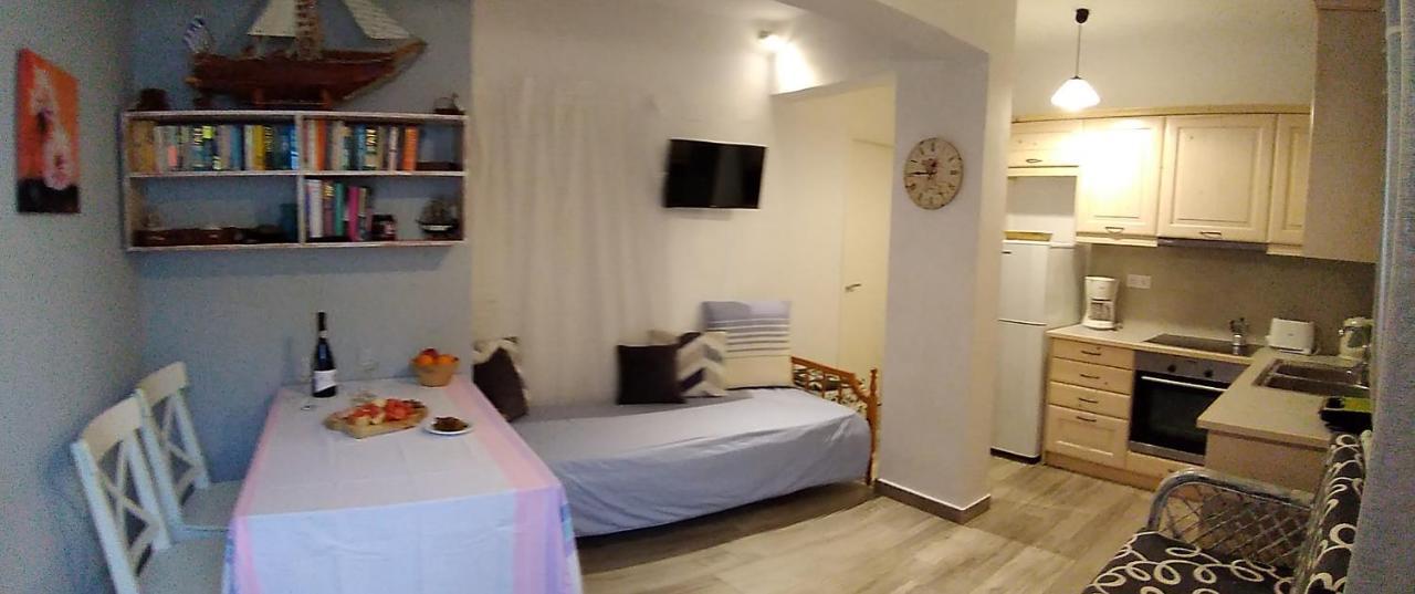 George And Danai Apartments Kassiopi Exterior foto